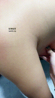 【织羊】掐乳_皮鞋玉足踩踏_圣水淋浴bf46555