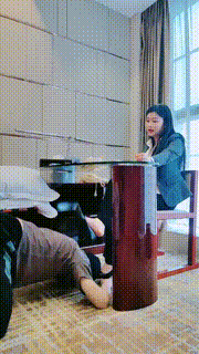 【甜心教主】女高管羞辱废物老公高跟插嘴闻舔肉丝 bf26896