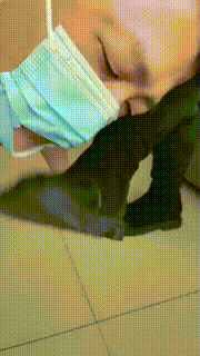 【妮妮】新来的狗跪下犯贱 bf23557