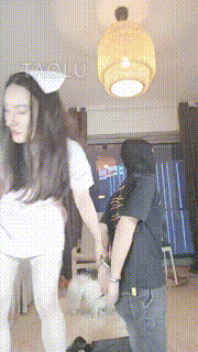【飞扬女王】护士姐姐打退骚针（踢裆踩踏） bf8406