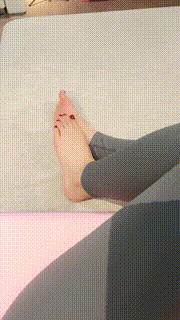 【绯闻王妃】裸足蹂躏踩家奴JS241011-19