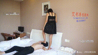 佳佳学生主对奴的暴力踢打和各种语言羞辱