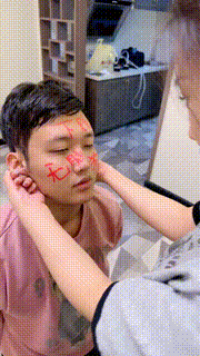 【潘妮女王】皮鞋白袜S-掐乳-画脸丑化-踢踹-胶带封嘴-闻白袜 bf29881