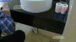 (情景剧)二女虐打色狼水管工后用电线勒死