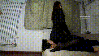 性感妹子坐脸
