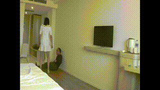 被老婆痛揍