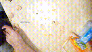 学生妹裸足踩舌头